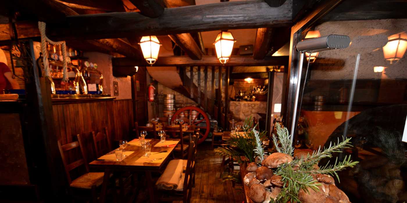 old-bear-rome-a-cozy-central-restaurant-rory-moulton