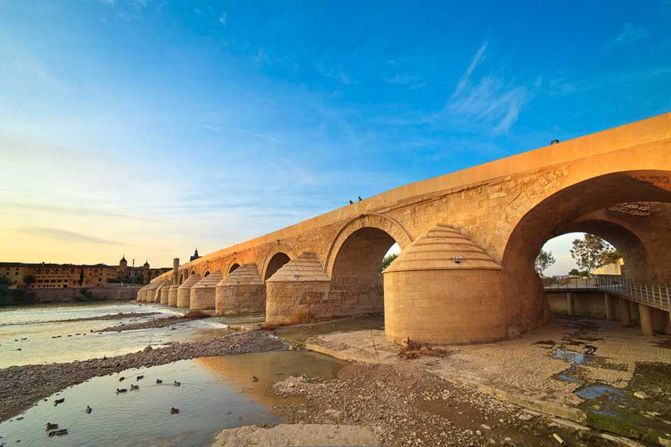 Game of Thrones filming locations in Europe: The Roman Bridge, Cordoba